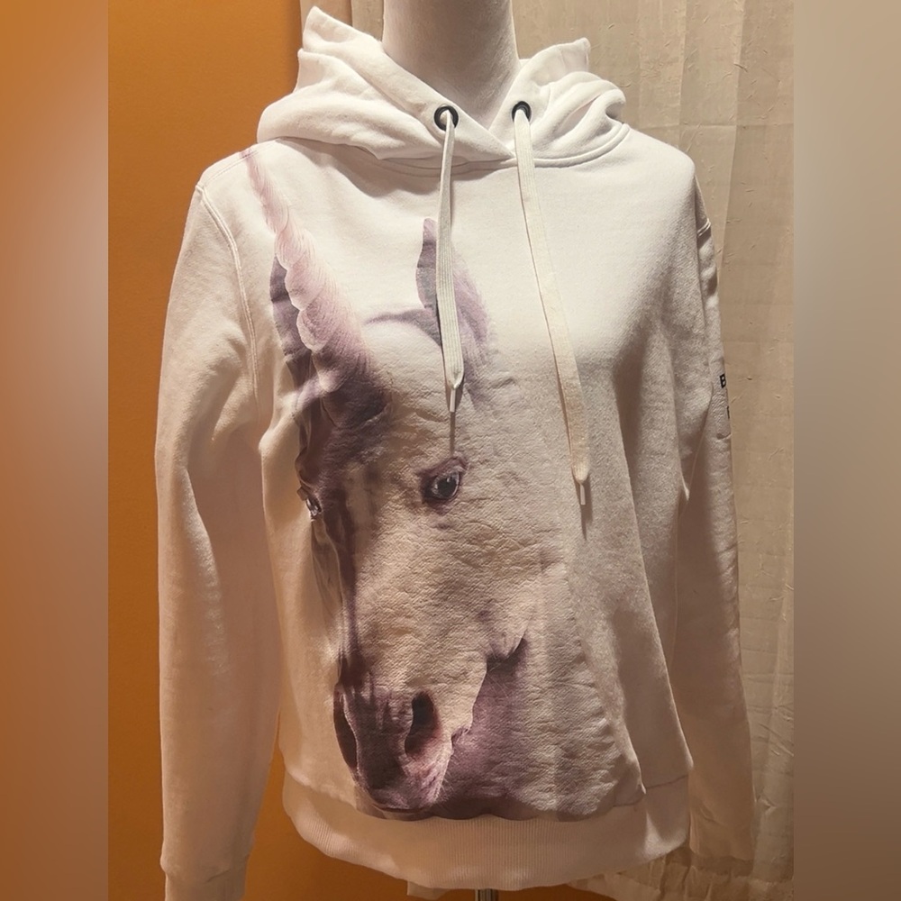 Burberry London | Women’s White Hooded Sweatshirt Sweater Unicorn Design